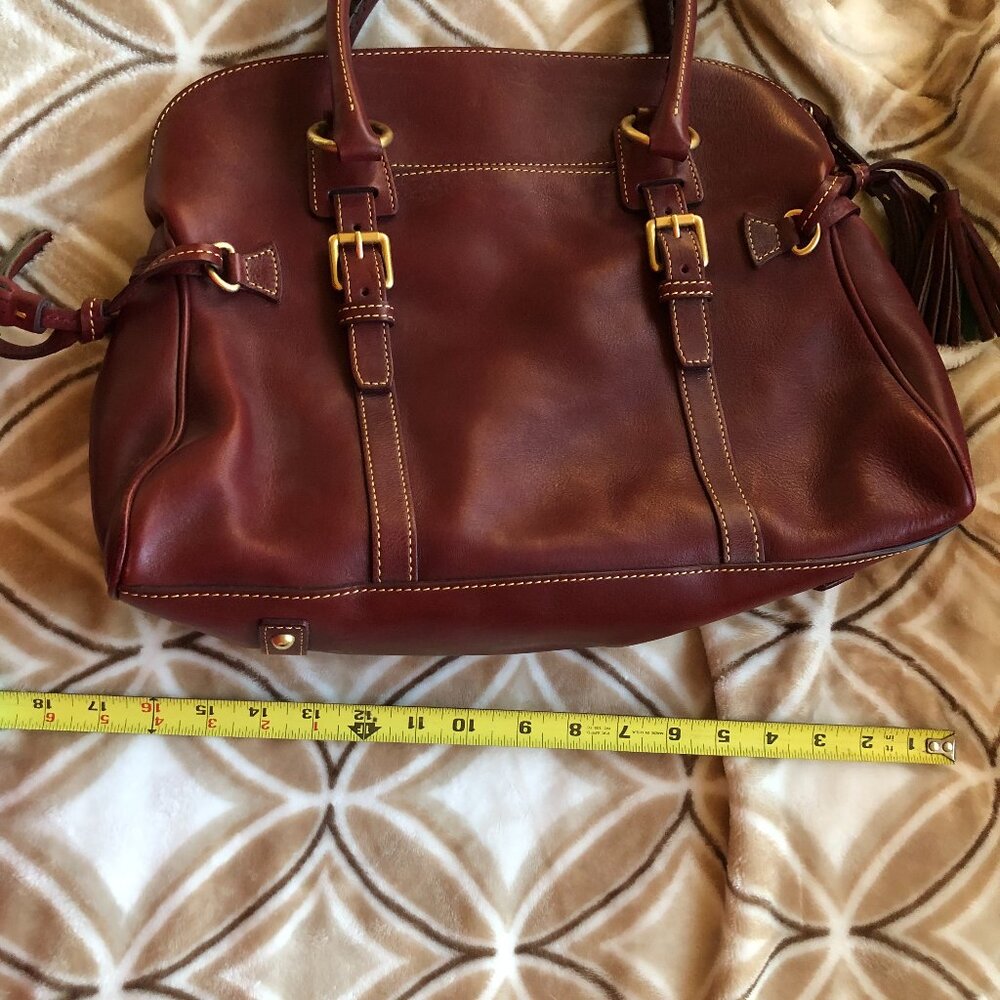 NWT Dooney & Bourke Domed Buckle Satchel